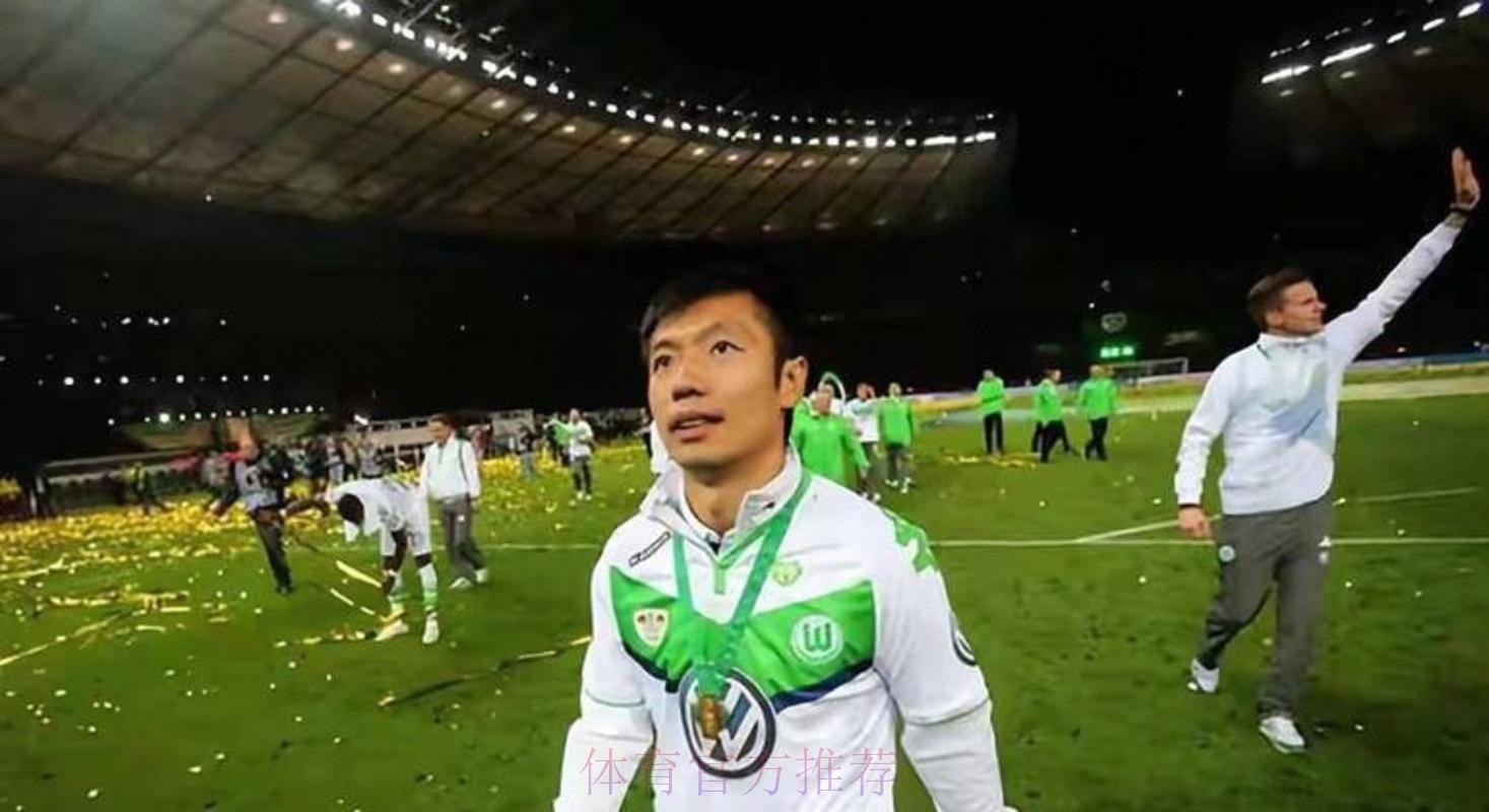 国安发布蒙哥马利亮相纪录,张稀哲主动展示当年铲倒他视频 国安发布蒙哥马利亮相纪录,张稀哲主动展示当年铲倒他视频